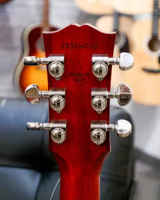 Gibson - Hummingbird Special Acoustic/Electric Guitar - Satin Vintage Cherry Sunburst 2